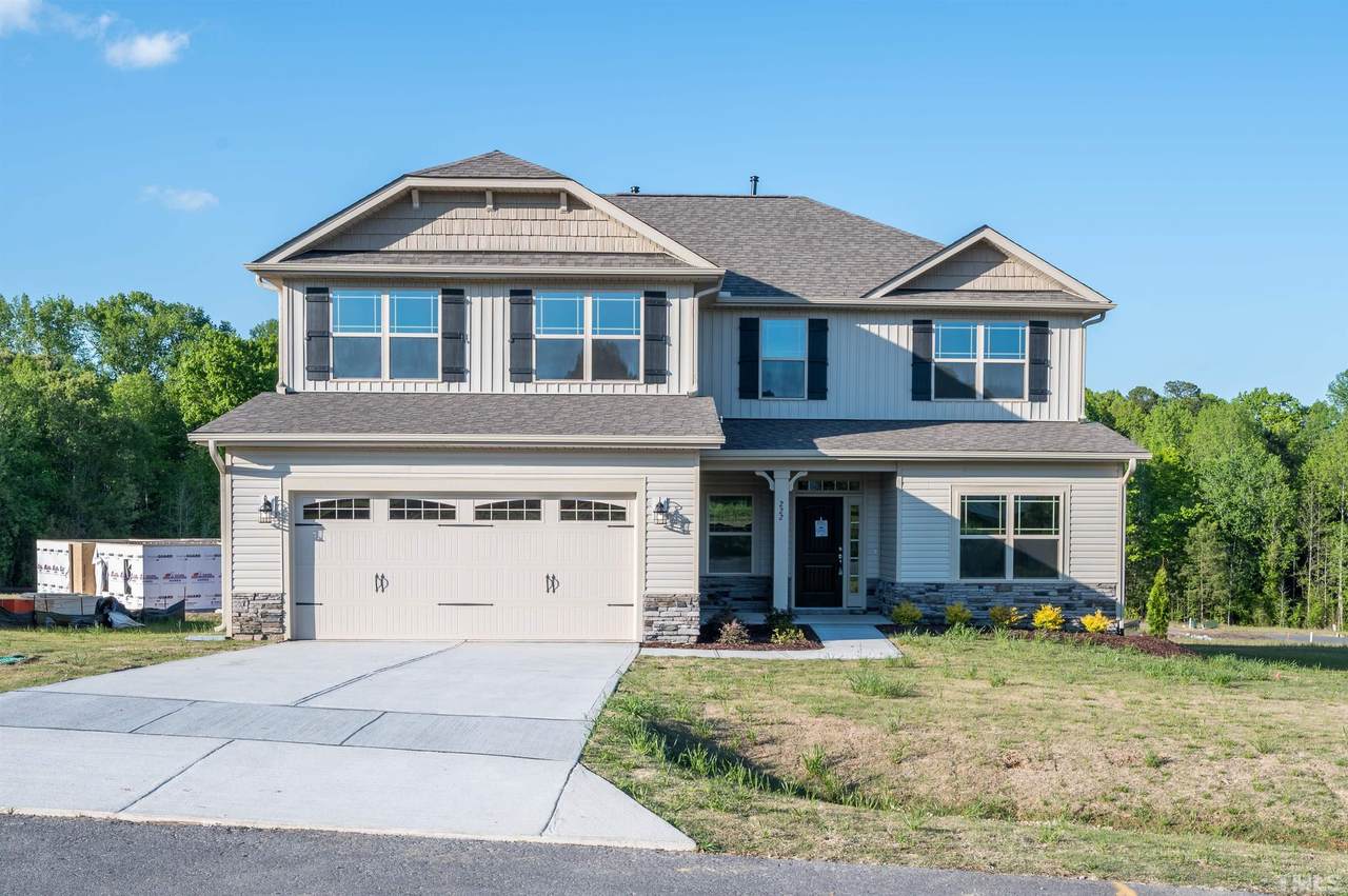 112 Isleworth Court - Photo 1