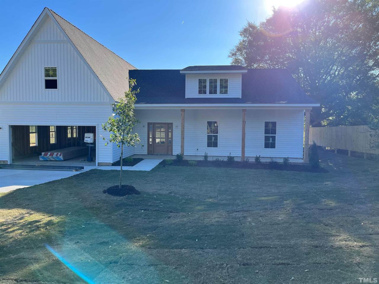 143 Watermeadow Drive - Photo 1