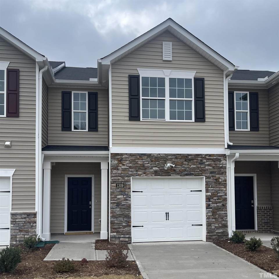 1309 Gracie Lane - Photo 1