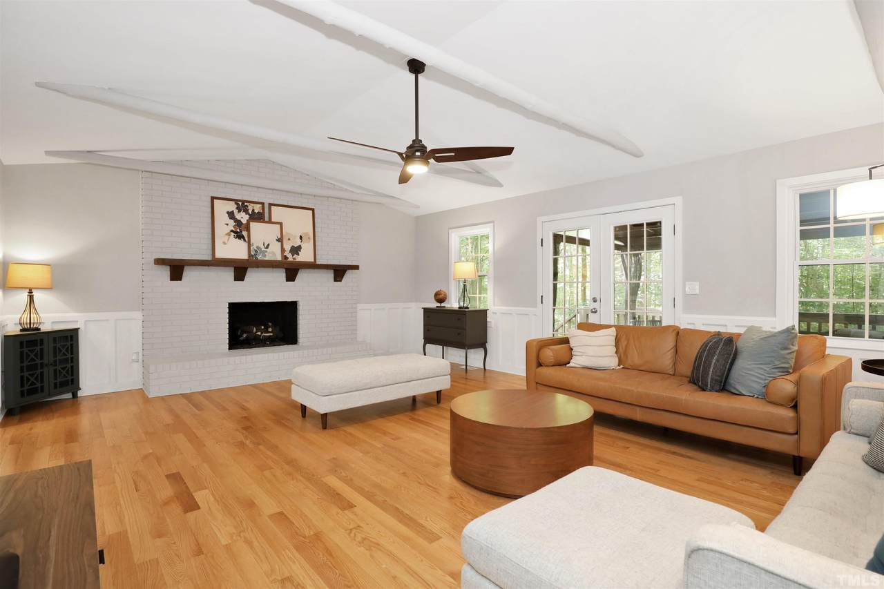 215 Cardinal Drive - Photo 1