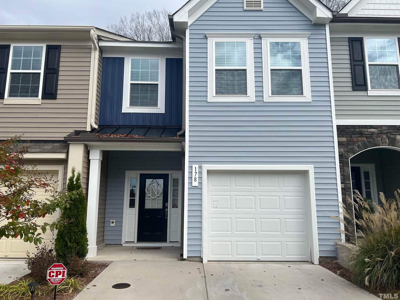 178 Porthaven Way - Photo 1