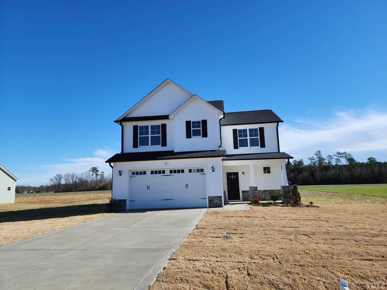 32 Sanford Lane - Photo 1
