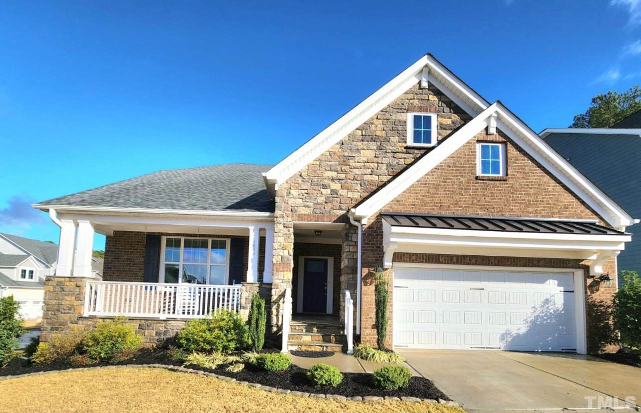 1403 Carrickfergus Court - Photo 1