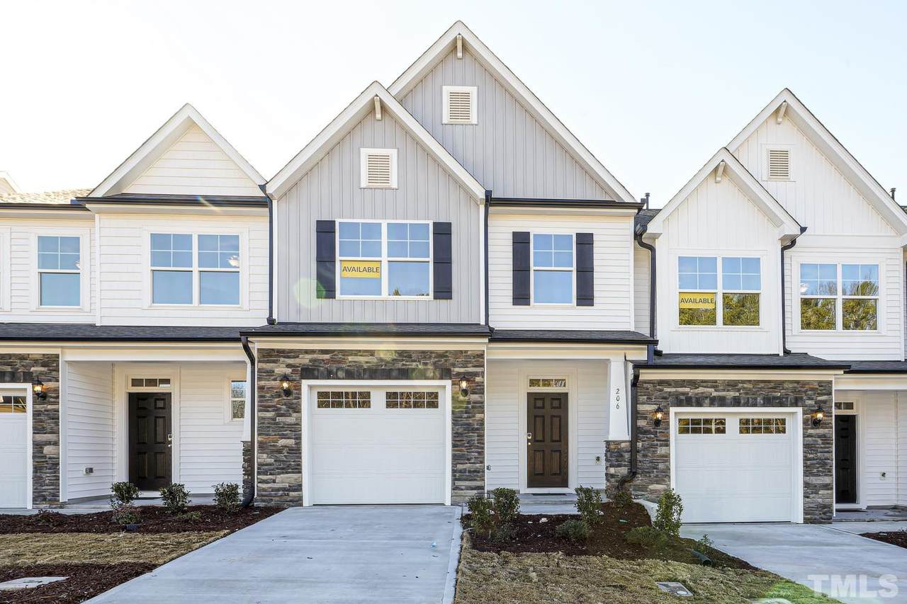 206 Oakchest Court - Photo 1