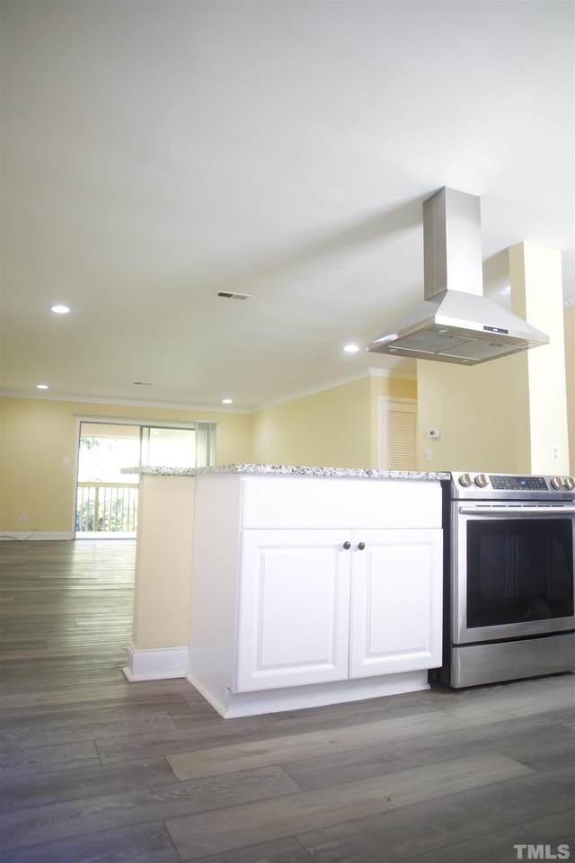 549 Pine Ridge Place - Photo 1