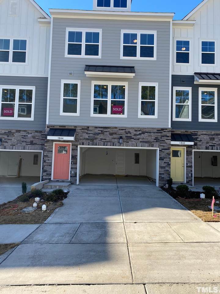 1844 Fahey Drive - Photo 1