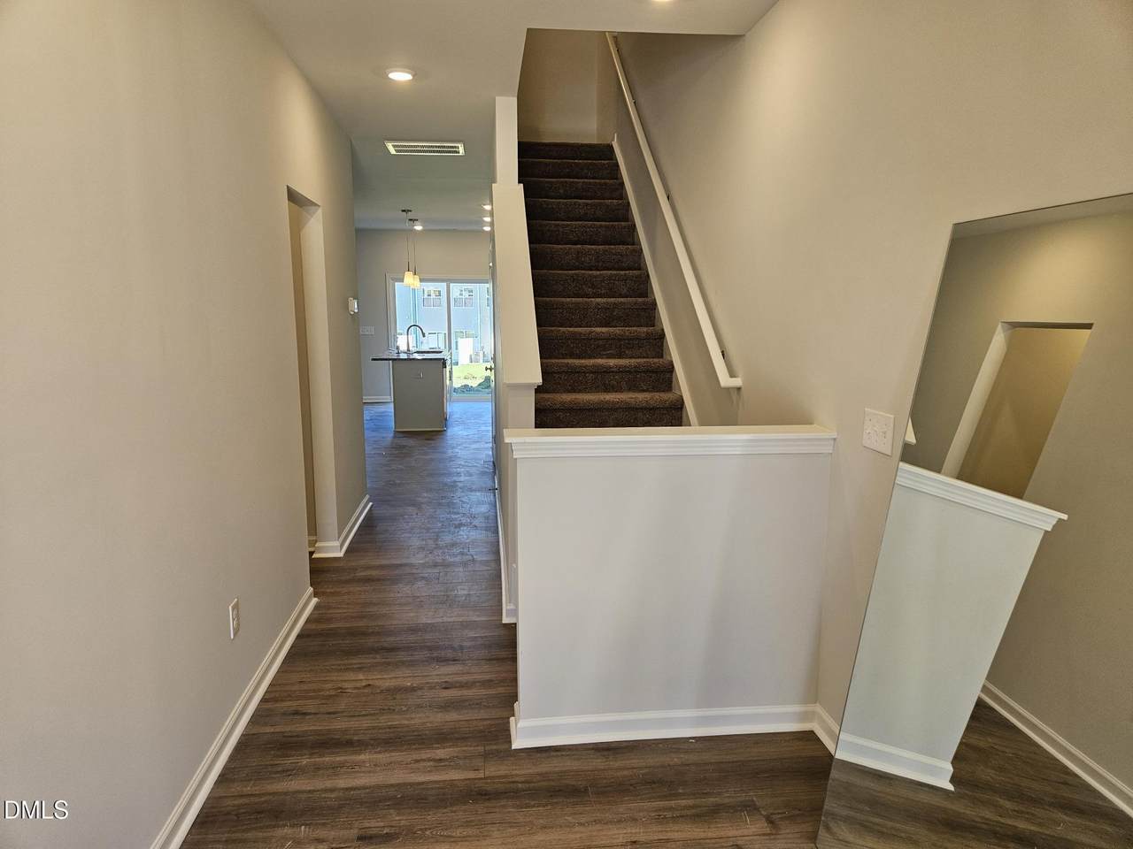 https://bt-photos.global.ssl.fastly.net/tmls/1280_boomver_2_10174723-1.jpg