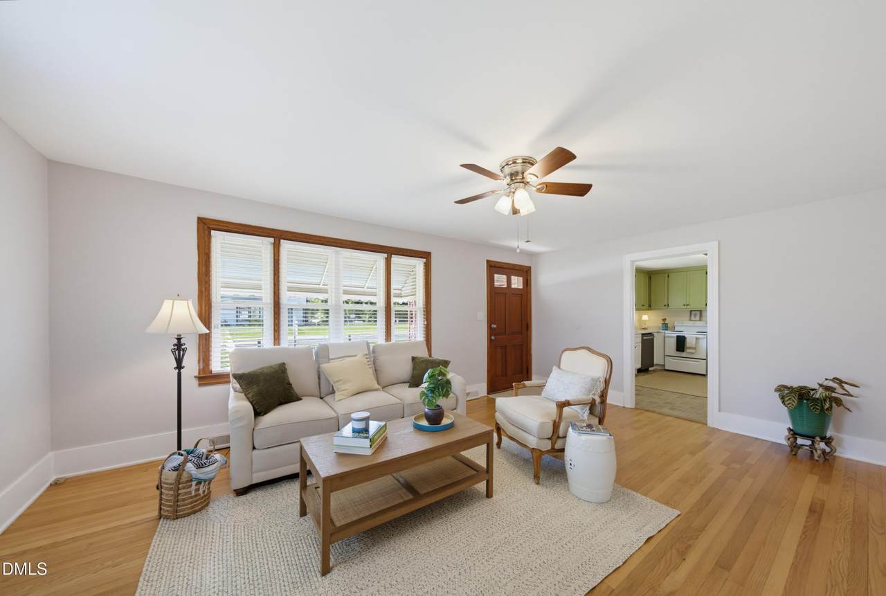 14928 Creedmoor Road - Photo 1