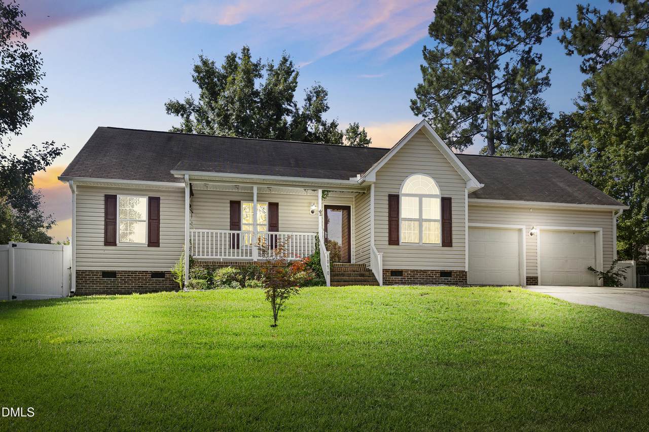 1070 Roundabout Road - Photo 1