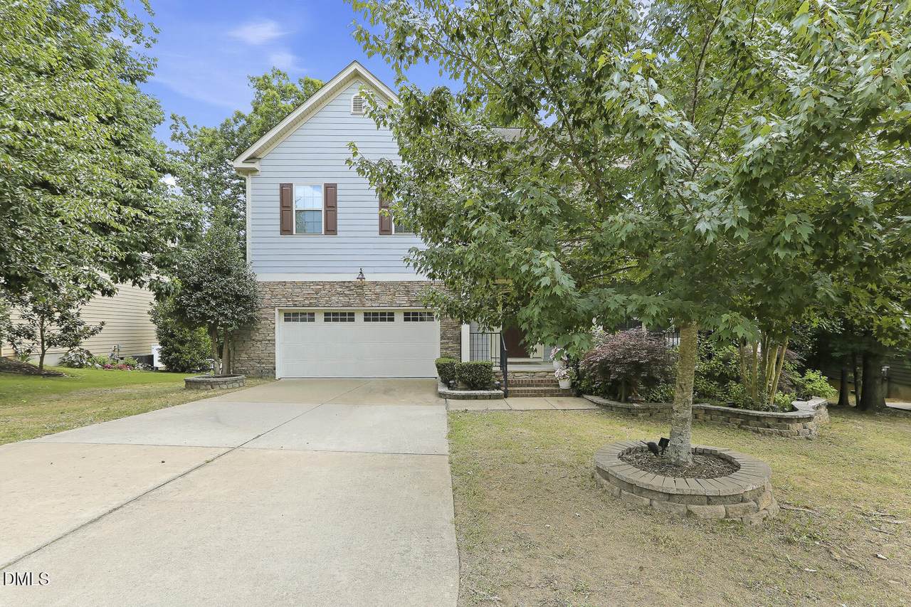 113 Somers Lane - Photo 1