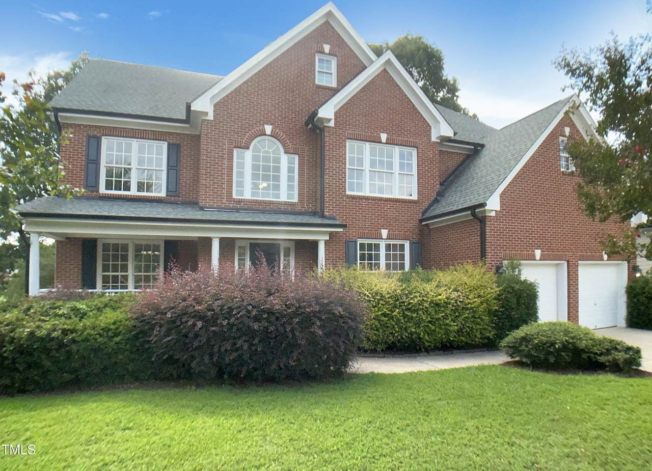 408 Froyle Court - Photo 1