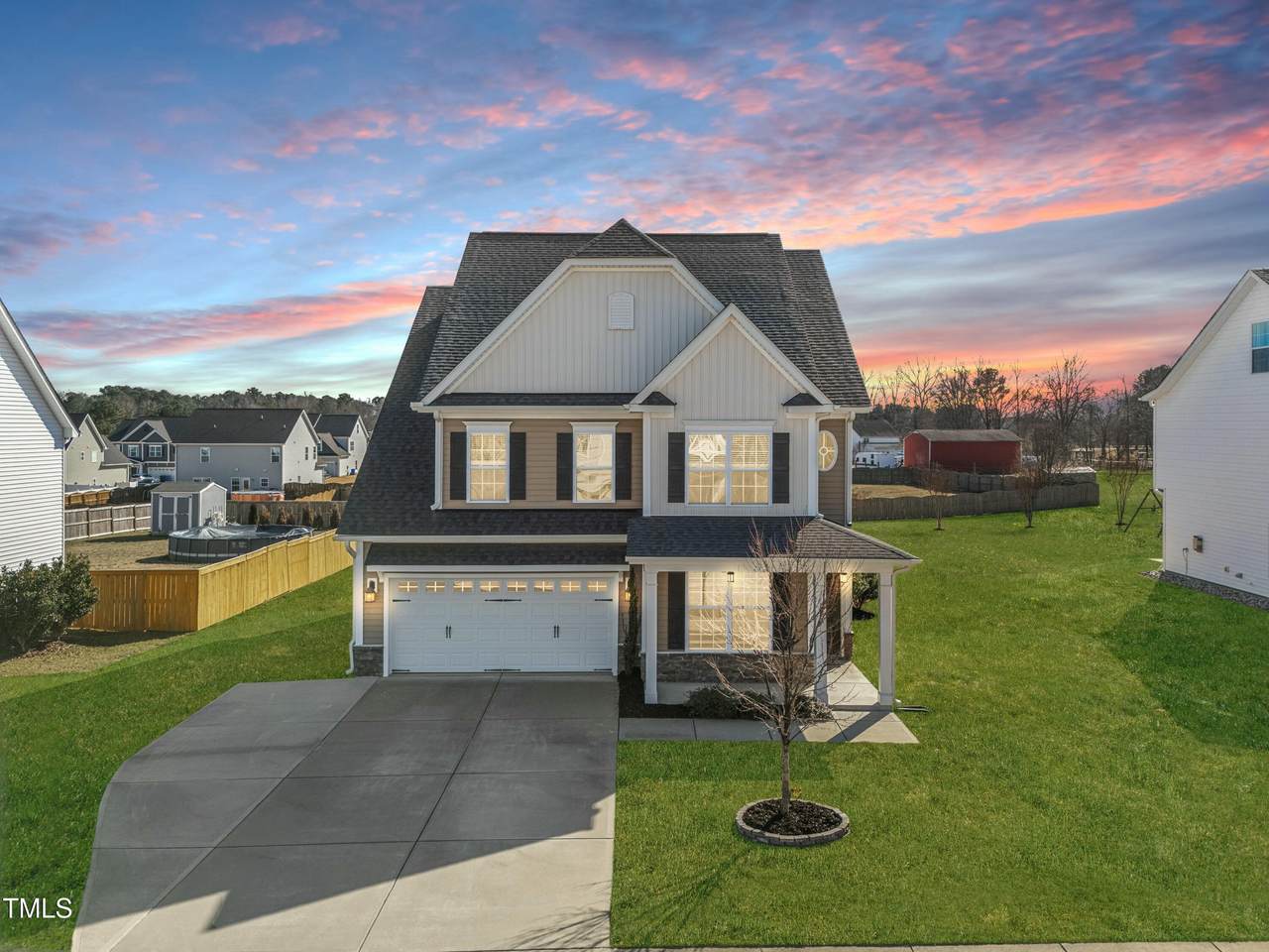 140 Southern Acres Drive - Photo 1