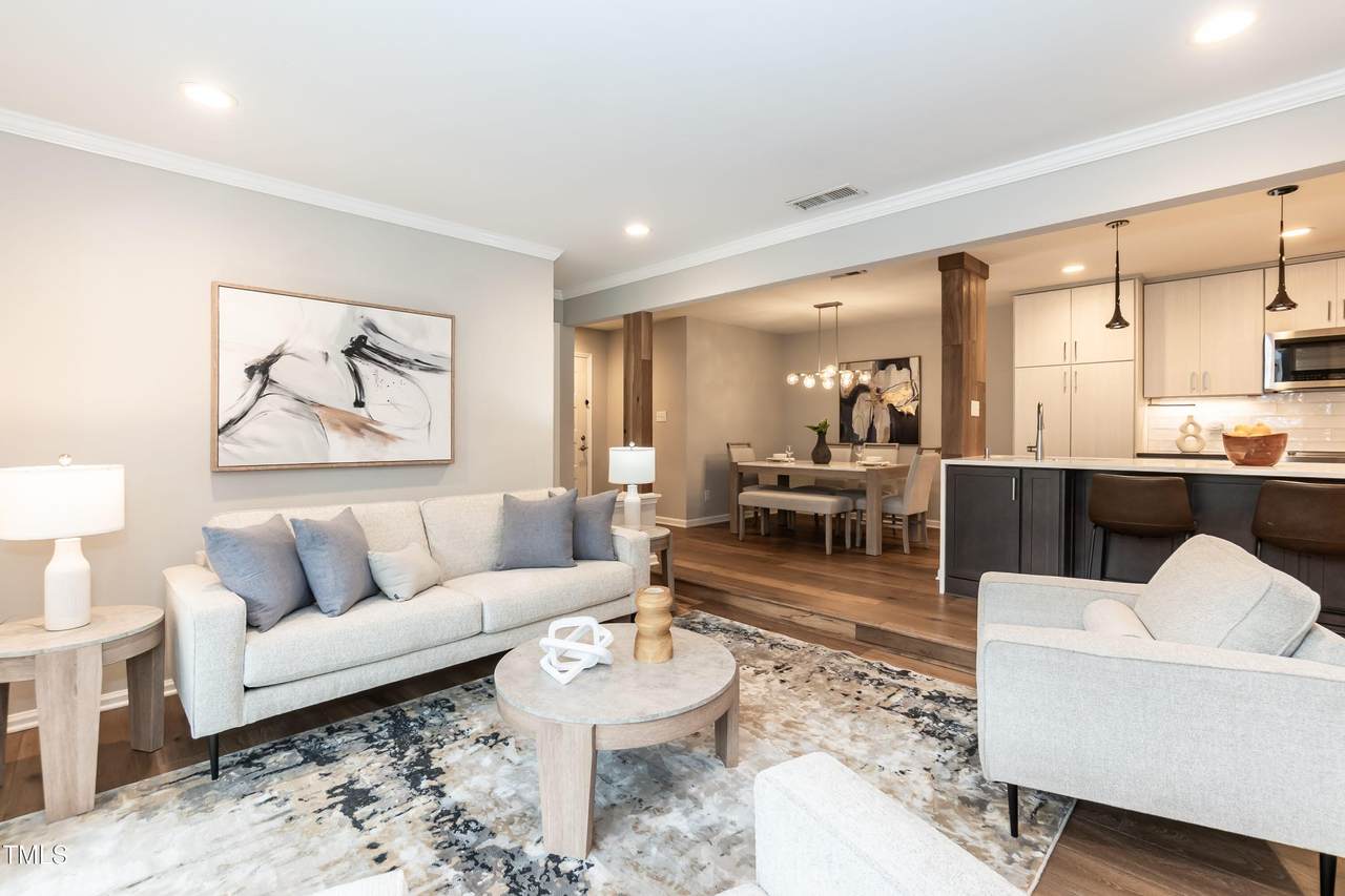 700 Bishops Park Drive - Photo 1