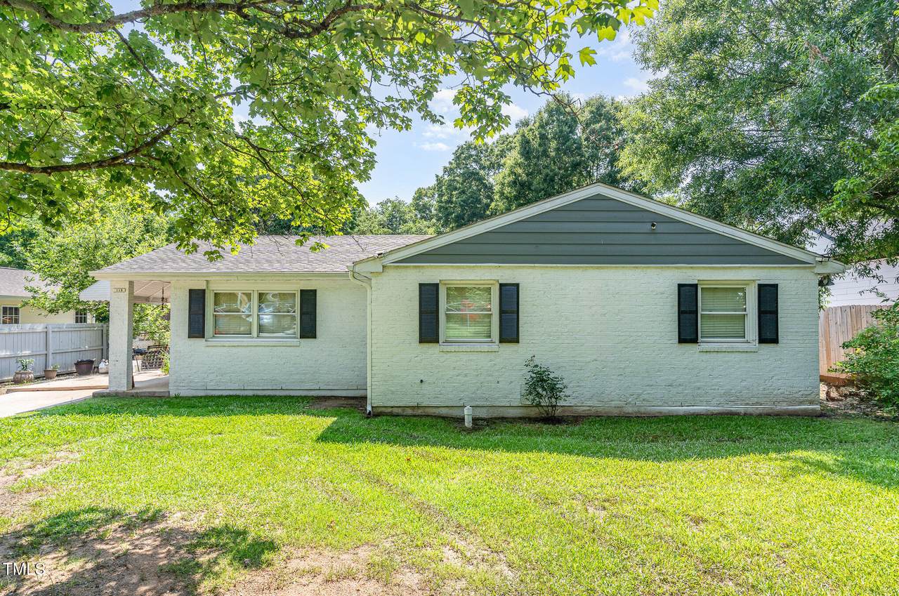 118 Lynn Road - Photo 1