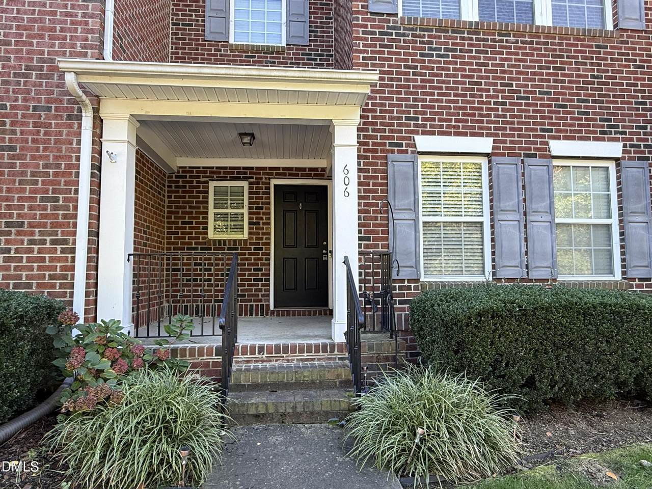 606 Sawcut Lane - Photo 1