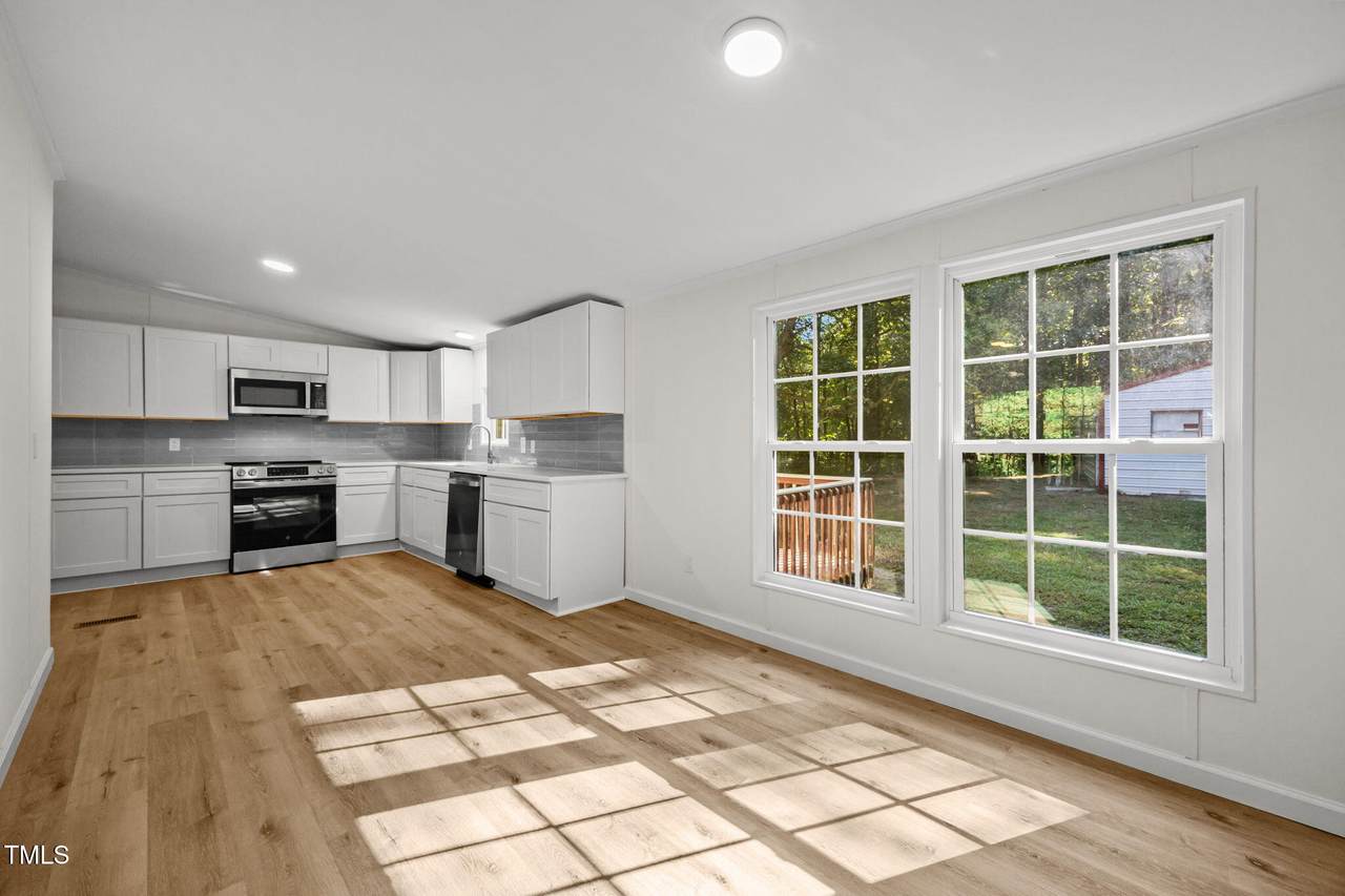 3122 Willow Creek Drive - Photo 1