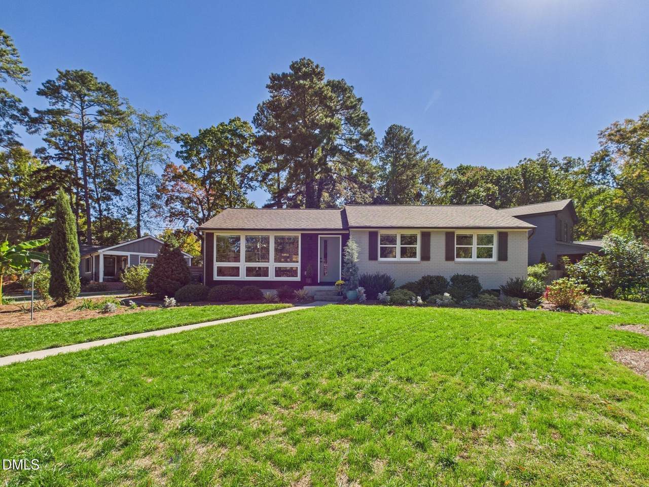 500 Banks Street - Photo 1