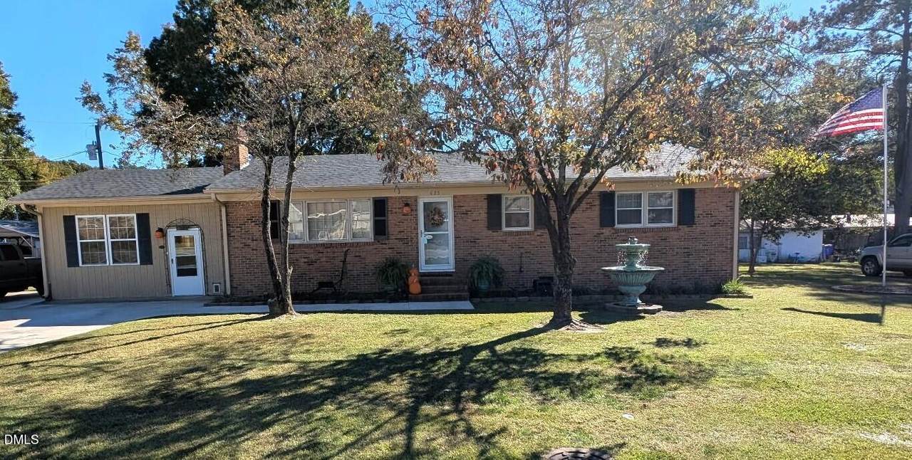 625 Western Avenue - Photo 1