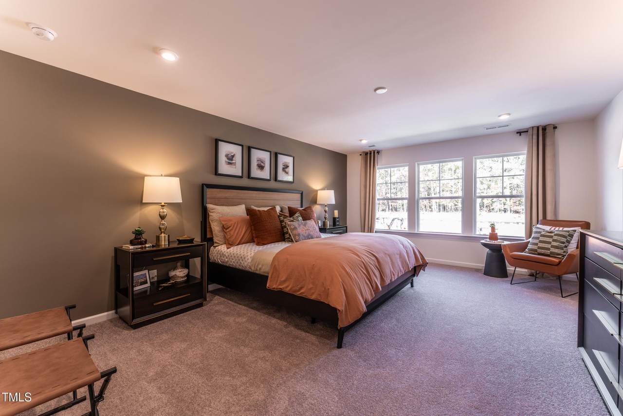 1423 Goldsboro Avenue - Photo 1