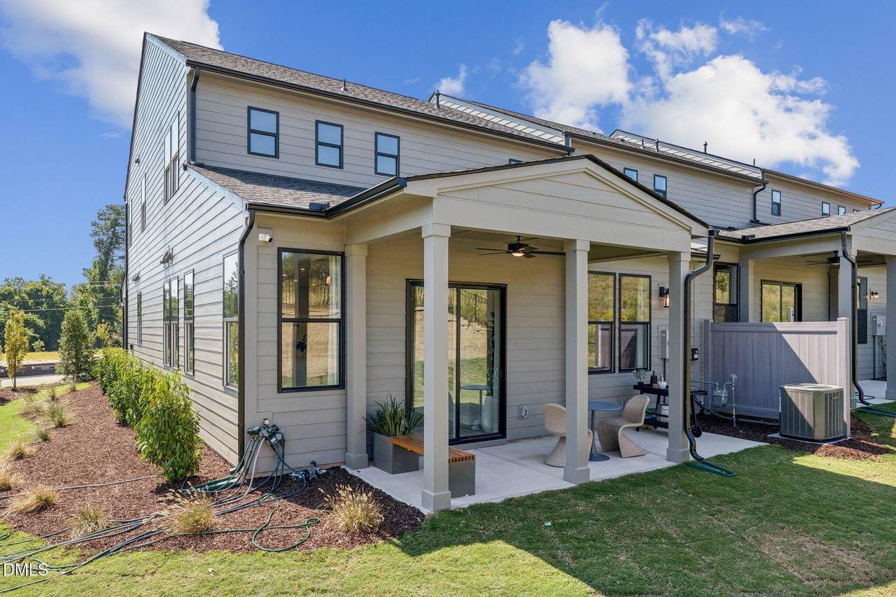 2119 Barrier Ridge Way - Photo 1