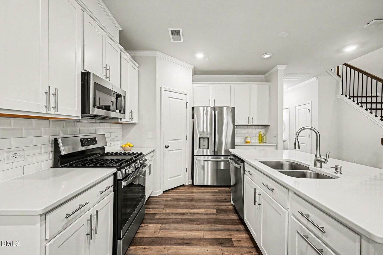 1113 Kindness Lane - Photo 1