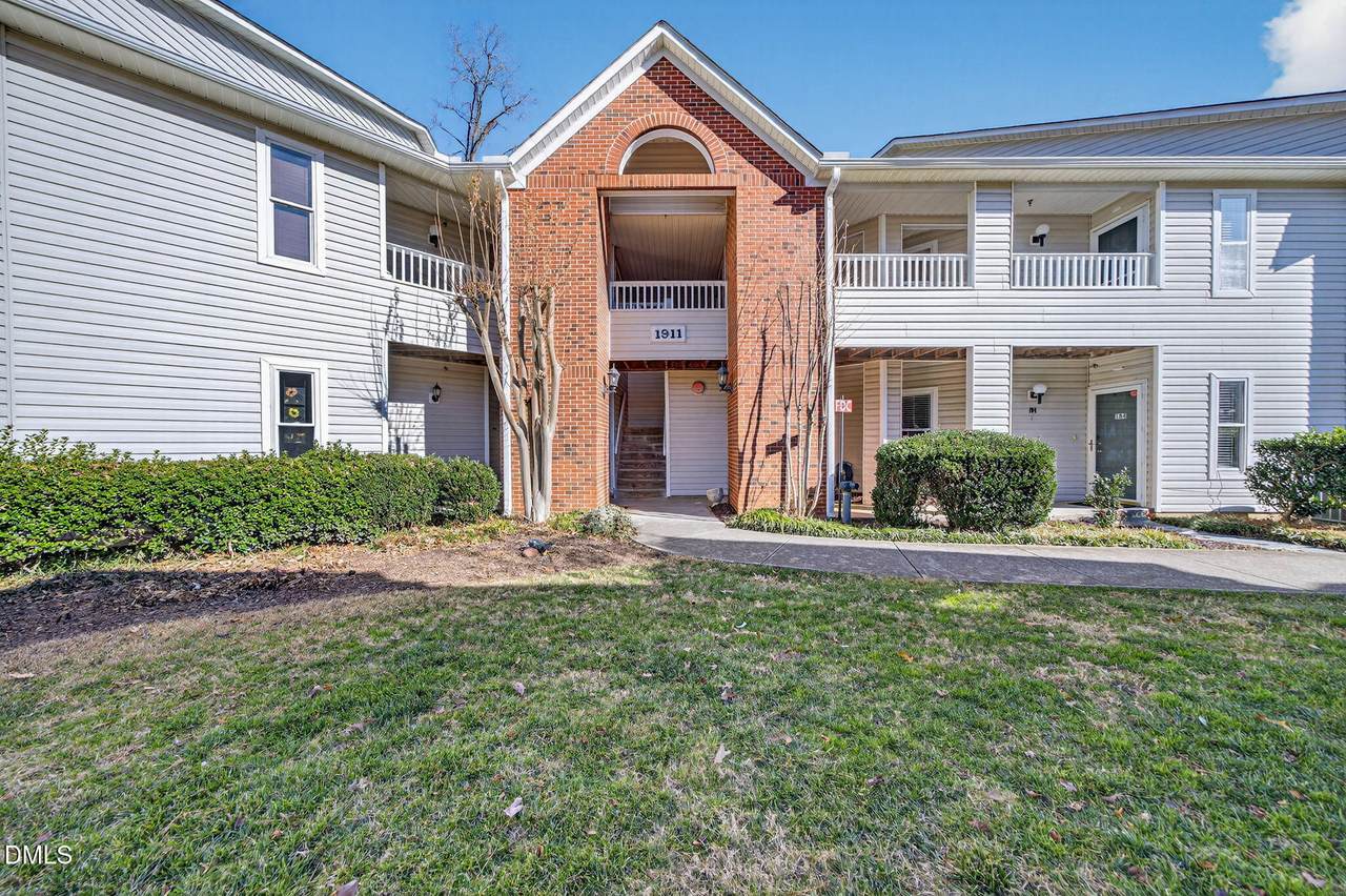 1911 Falls Landing Drive - Photo 1