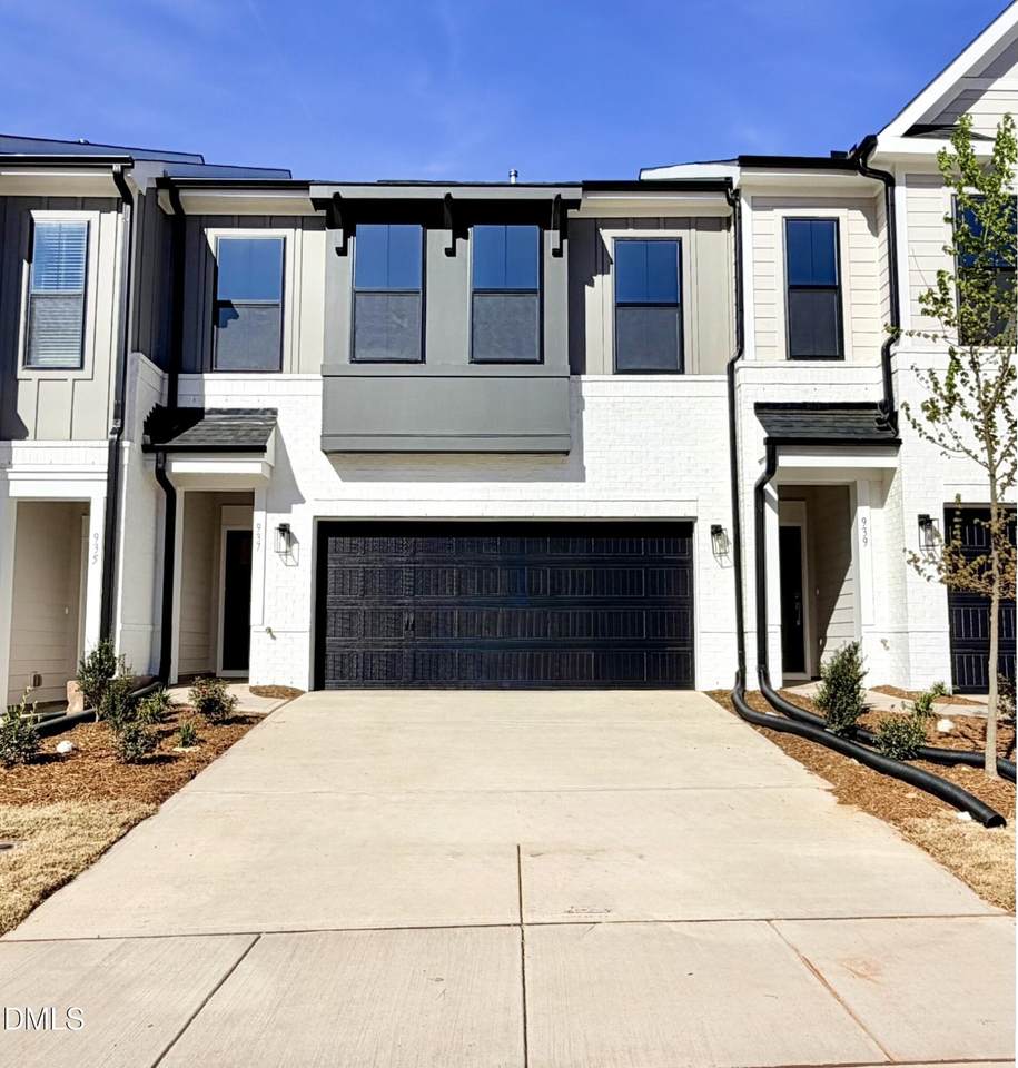937 Westerland Way - Photo 1