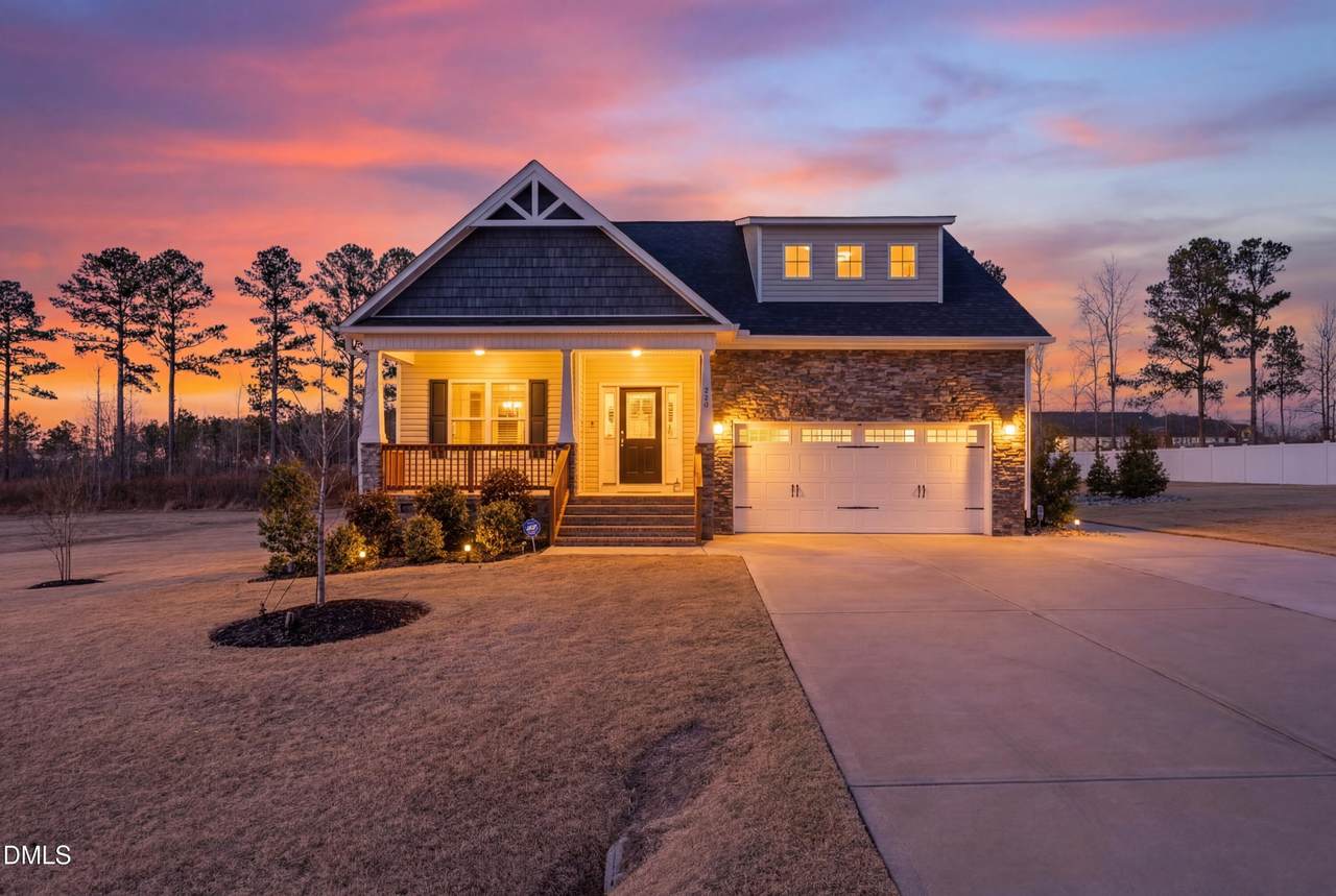 102 Andrews Landing - Photo 1