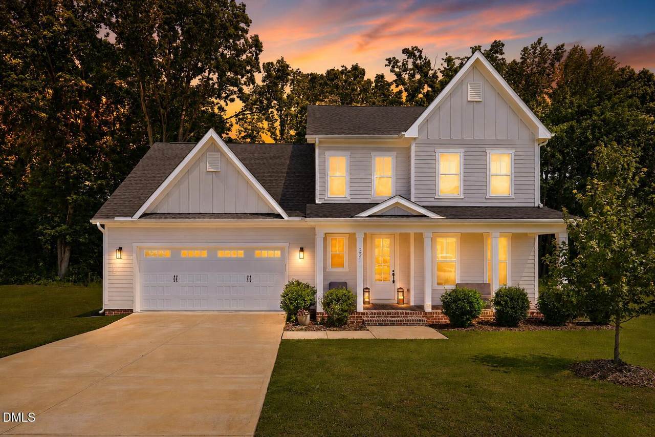 221 Old Hickory Drive - Photo 1