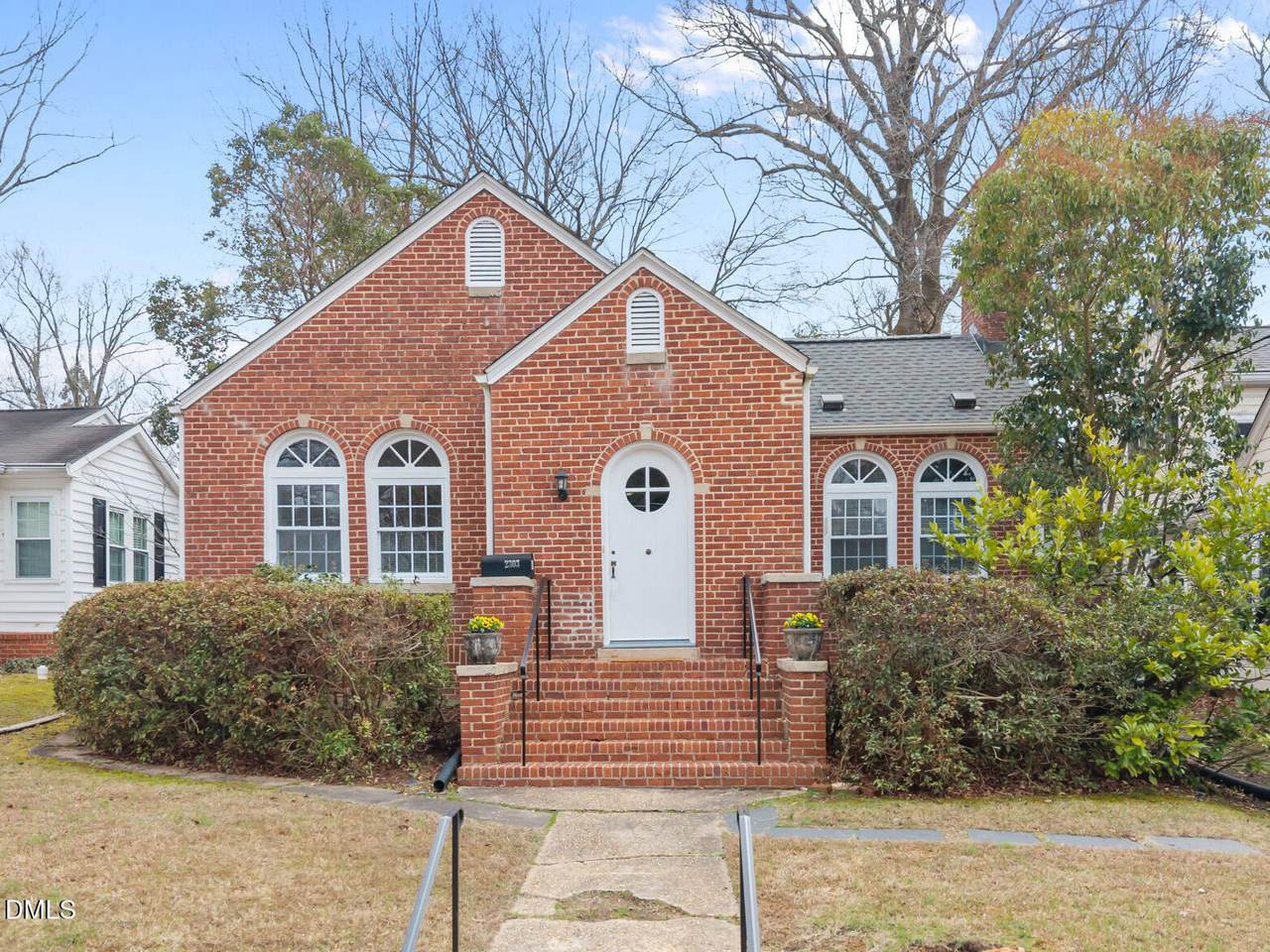 2303 Englewood Avenue - Photo 1