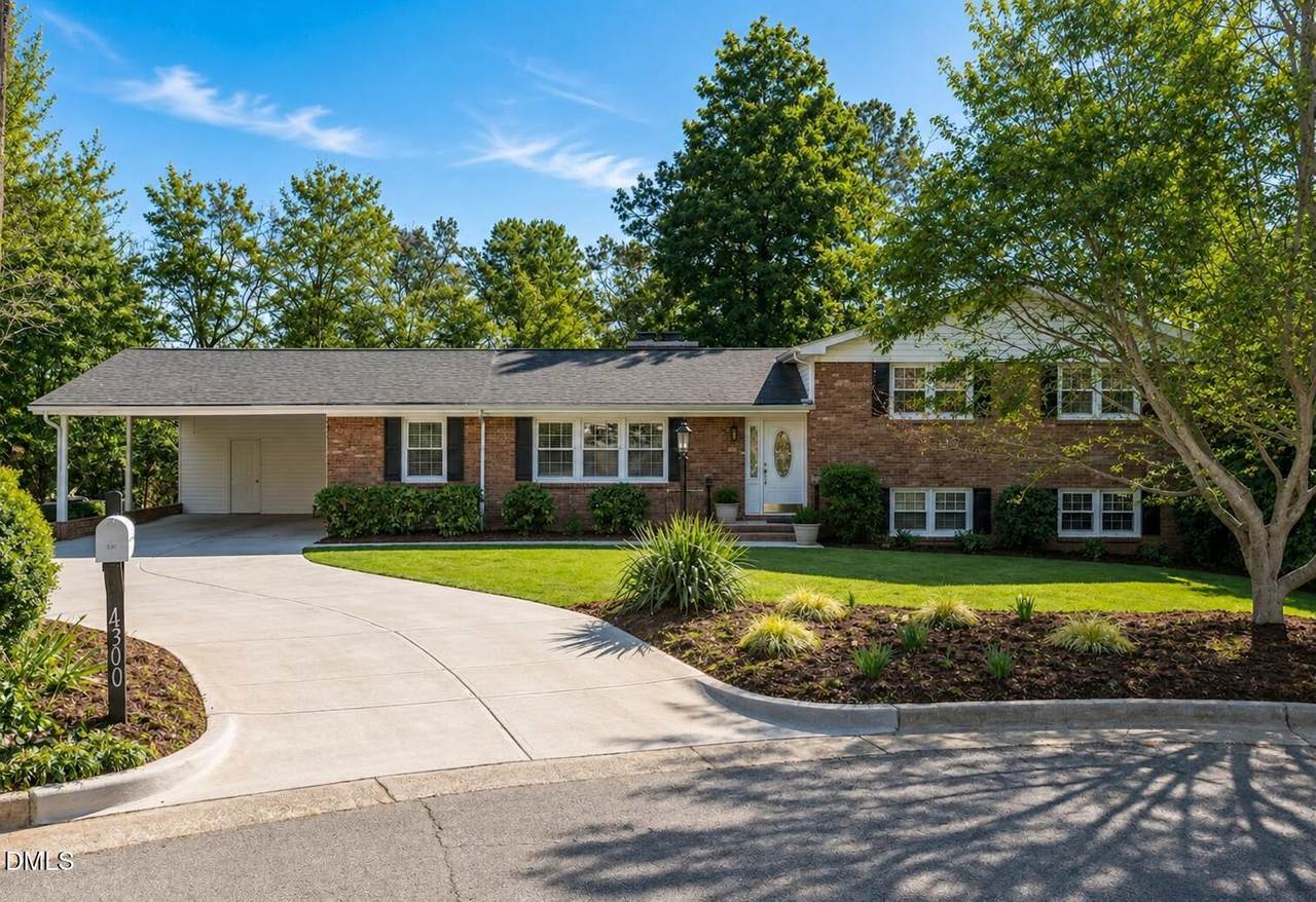 4300 Edgehill Court - Photo 1