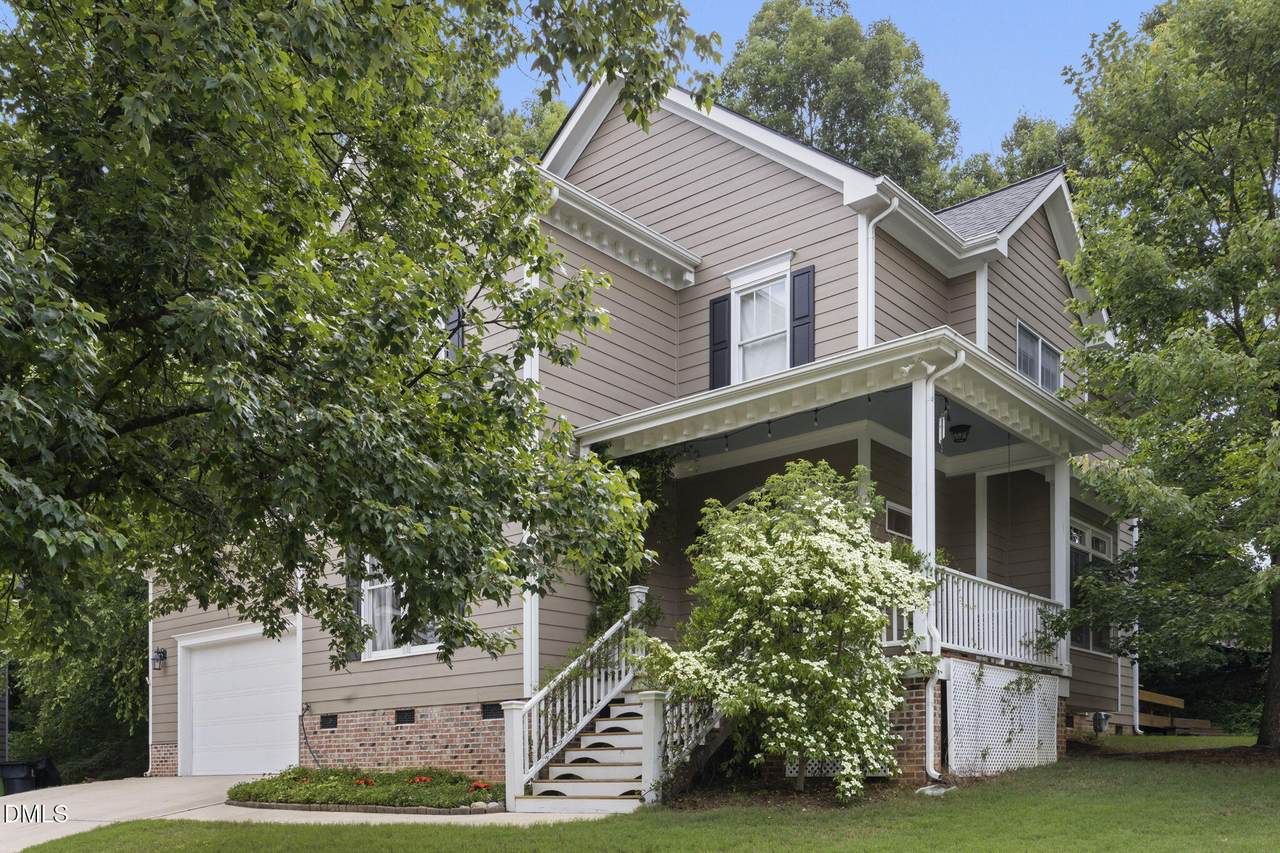 109 Menteith Court - Photo 1