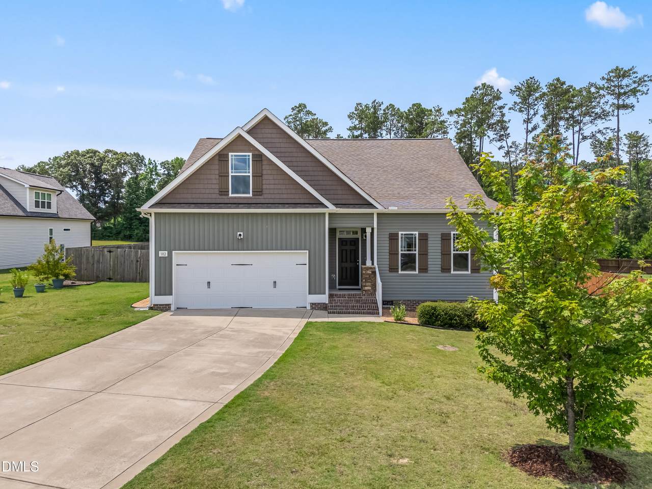 102 Regal Pond Drive - Photo 1