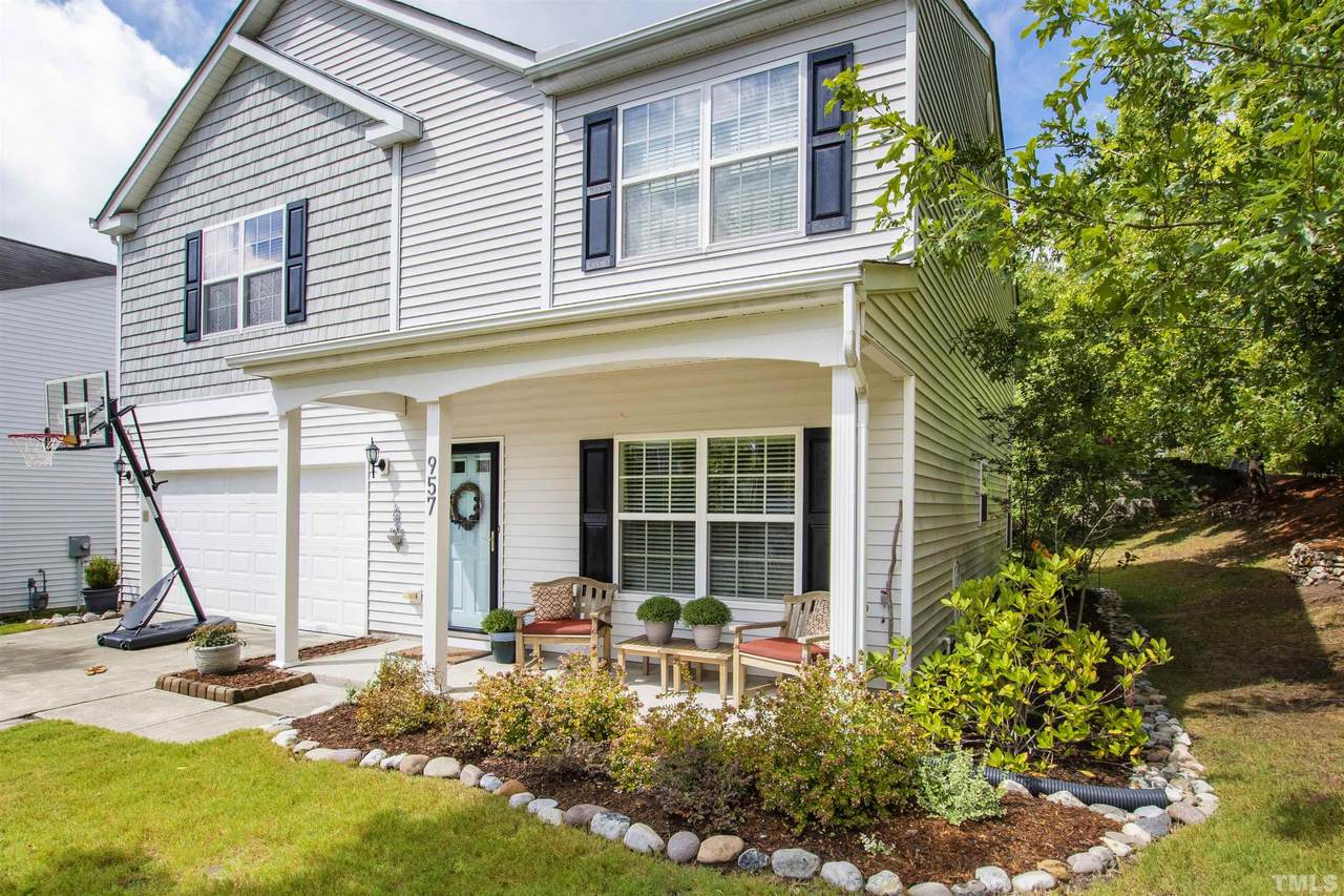 957 Spring Meadow Drive - Photo 1