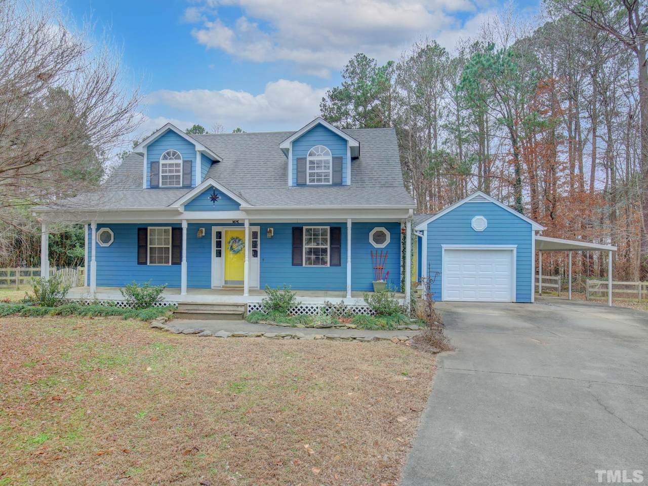 1604 Thamelink Court - Photo 1