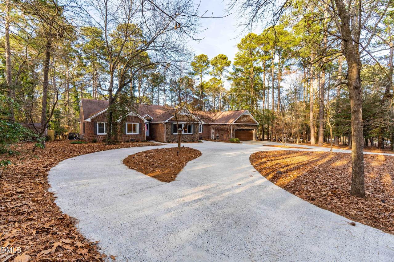 335 Sprunt Drive - Photo 1