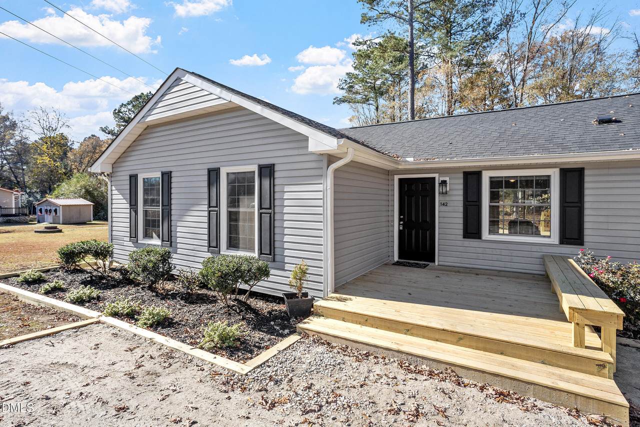 142 Haywood Street - Photo 1