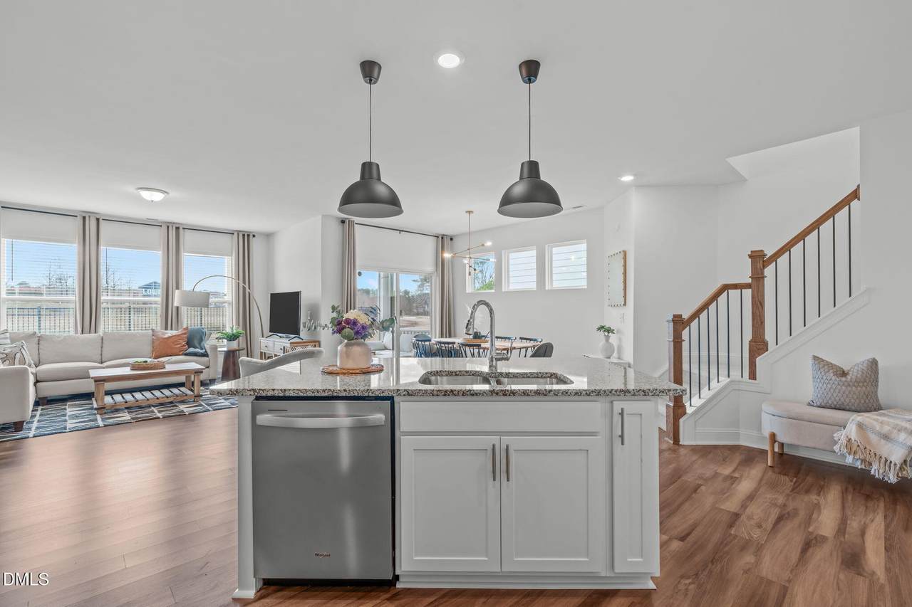 207 Marbella Grove Court - Photo 1