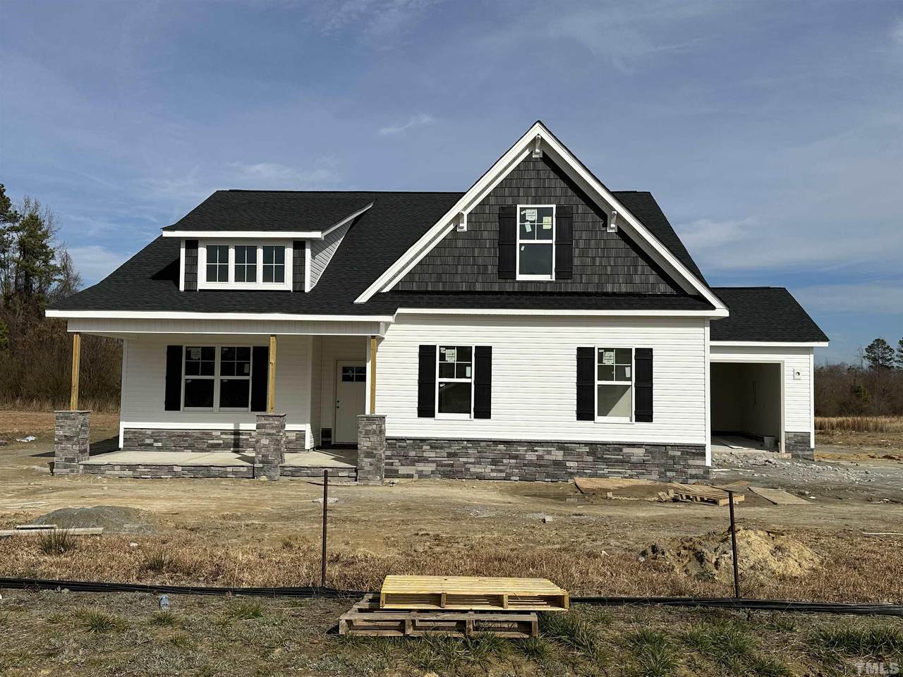 107 Jackson Pond Drive - Photo 1