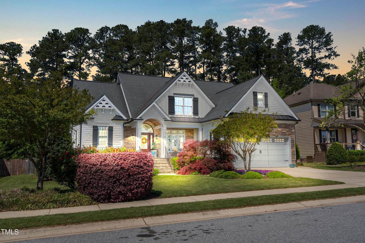 215 Terrell Drive - Photo 1