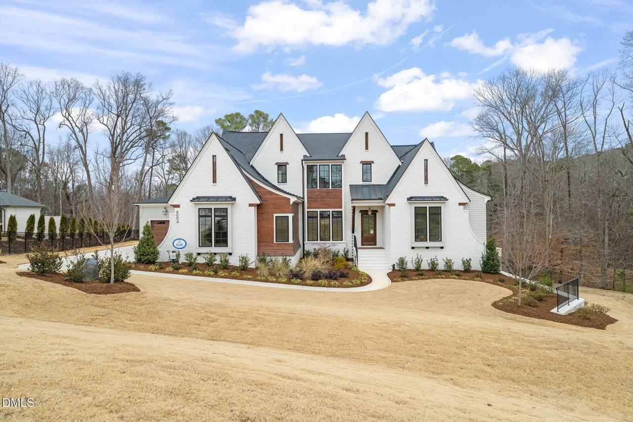 9004 Meadow Pointe Court - Photo 1