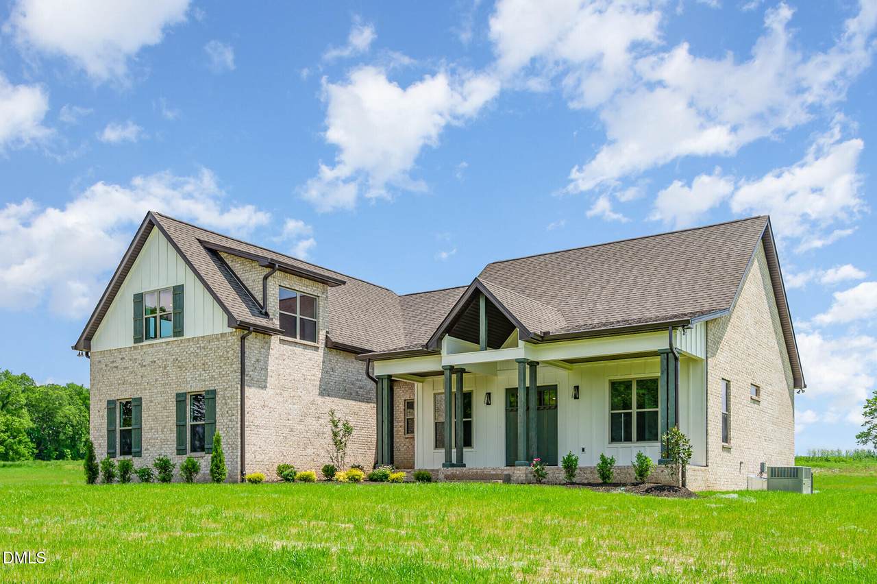 499 Hillard Lane - Photo 1