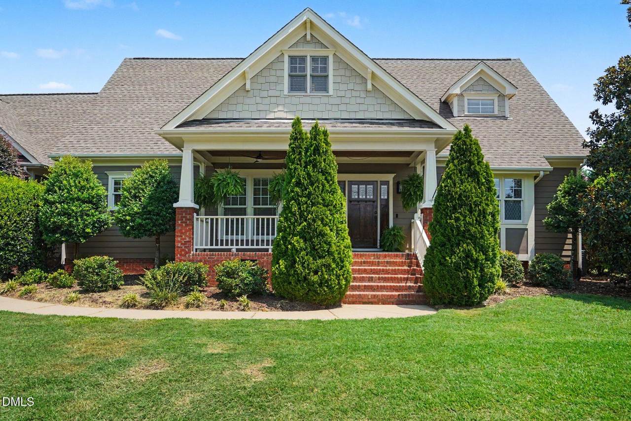 4704 Swordfish Drive - Photo 1