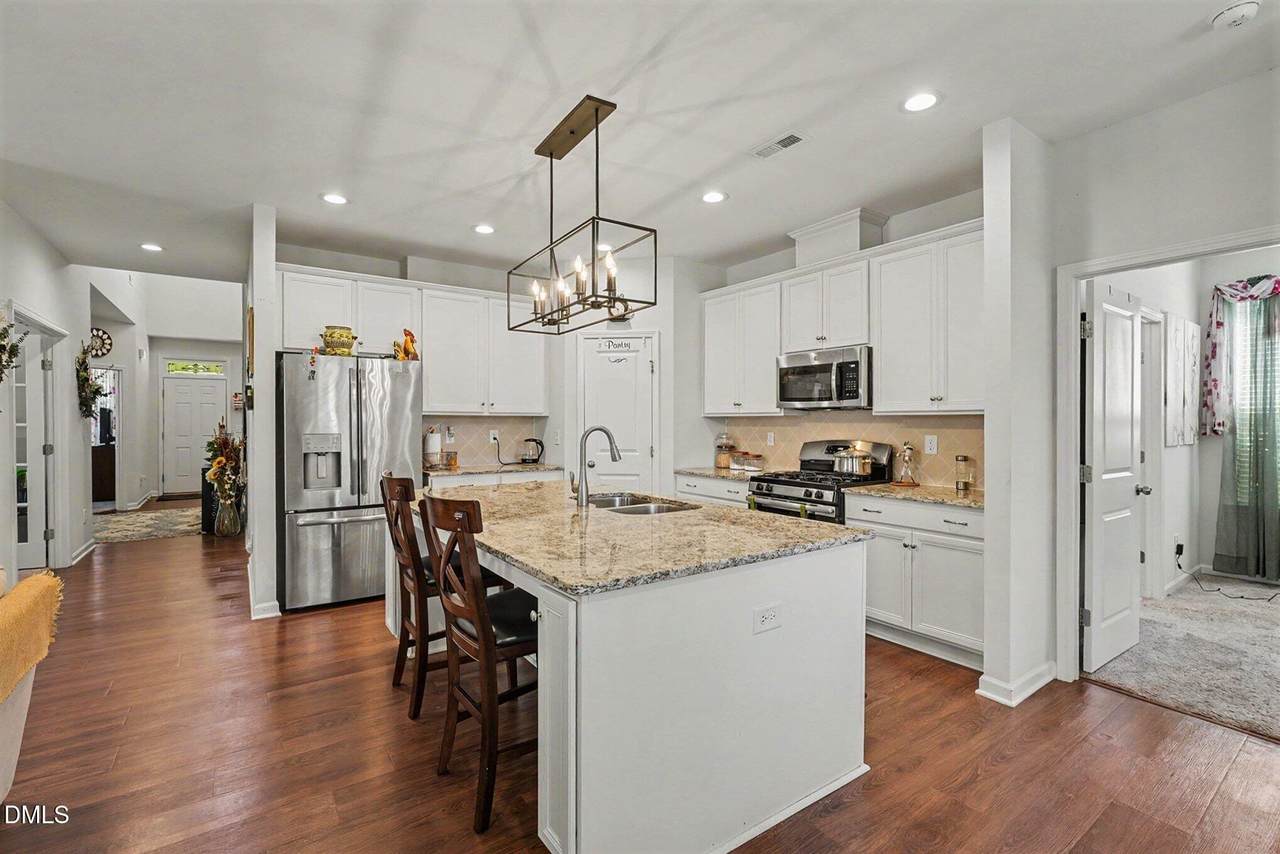 123 Carbone Lane - Photo 1