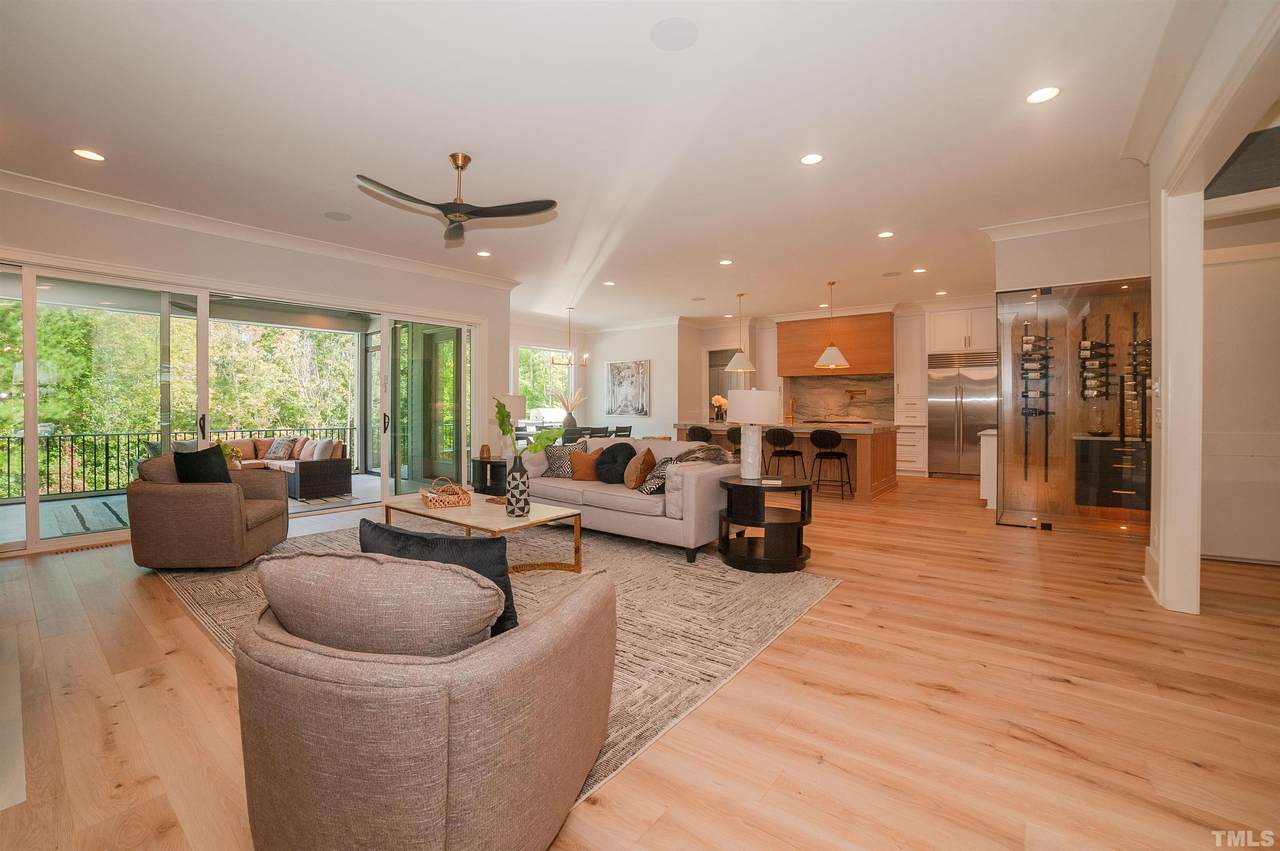 1028 Montvale Ridge Drive, Cary, NC 27519 (2534983) The Jim Allen Group