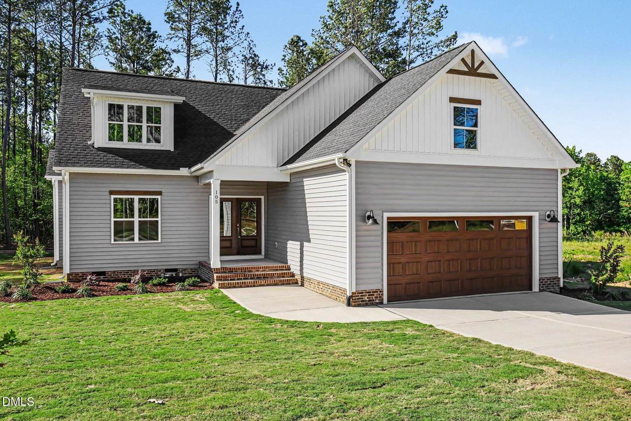 105 Spring Grove Drive - Photo 1