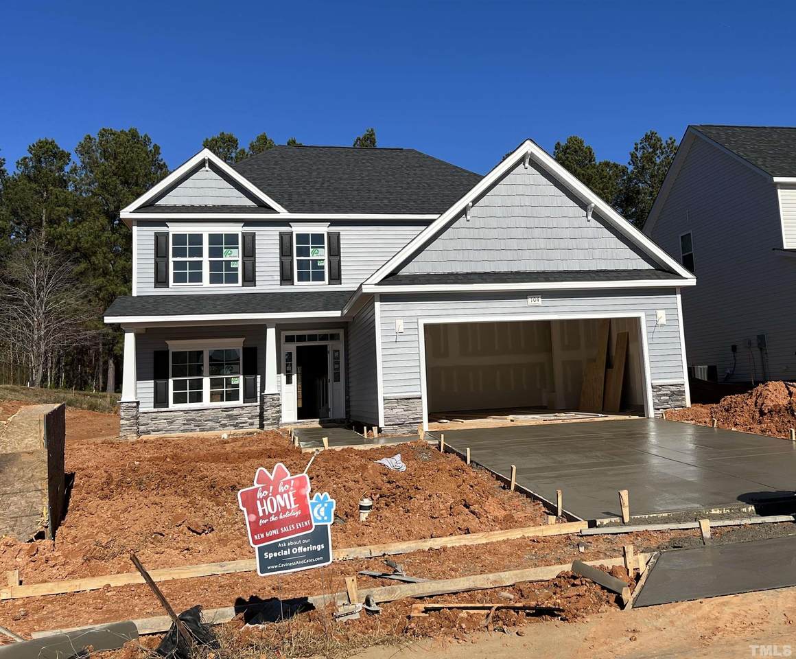 104 Hanover Court - Photo 1