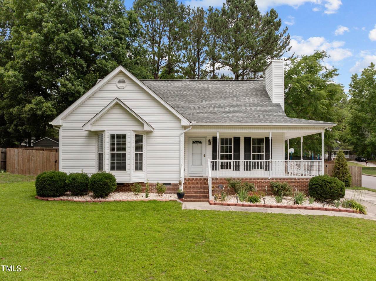 5425 Covington Cross Drive - Photo 1