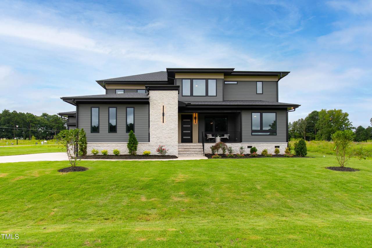 130 Broadleaf Lane - Photo 1