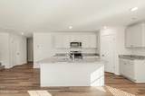 40 Emily Gardens Drive - Photo 8